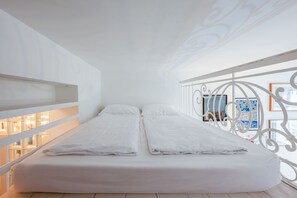 Design Studio, River View (1st.floor)