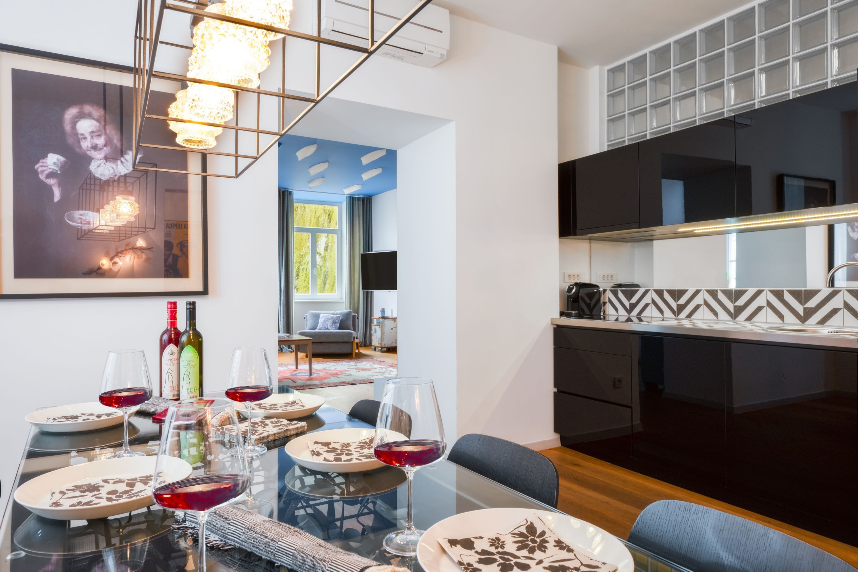 deluxe apartment, 1 bedroom, river view (1st.floor) | private kitchen | full-sized fridge, microwave, stovetop, espresso maker