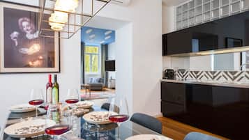 Deluxe Apartment, 1 Bedroom, River View (1st.floor) | Private kitchen
