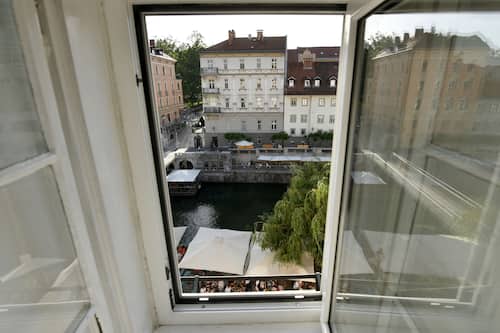 Deluxe-paritalo, 2 makuuhuonetta, jokinäköala (Third floor) | Näkymä kaupungille