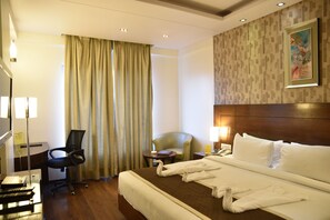 Royal Room | 20 bedrooms, premium bedding, desk, iron/ironing board -  Hotel Shyam Paradise (Jaipur)