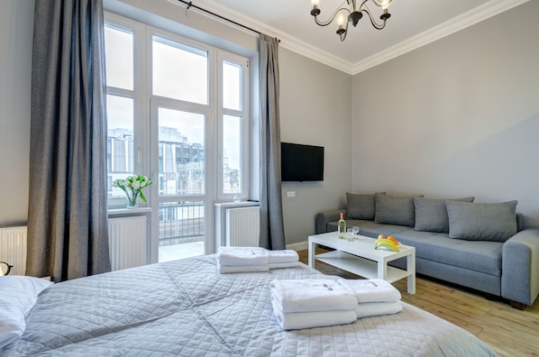 Studio, Balcony (4 people) | Individually furnished, iron/ironing board, cribs/infant beds, free WiFi - Dom & House - Apartments Podjazd Central Sopot (Sopot)