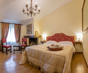 Deluxe Double Room (La Basilica)
