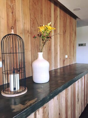 Interior detail - Hotel Umawue (Concepción)