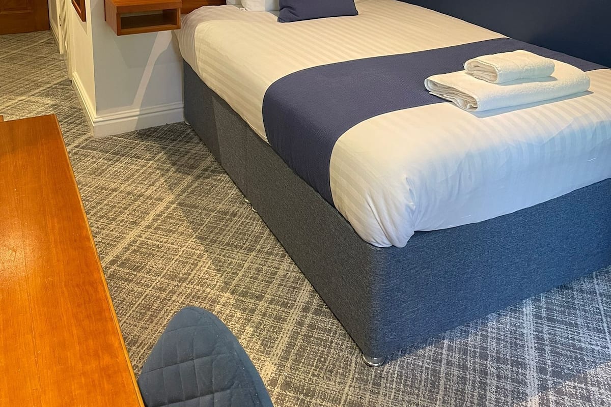 Literie de qualité supérieure, Wi-Fi, draps fournis