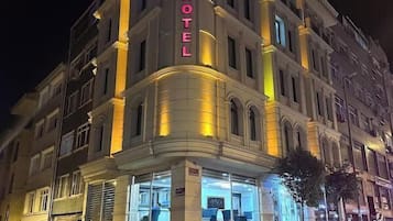 Fachada de la propiedad