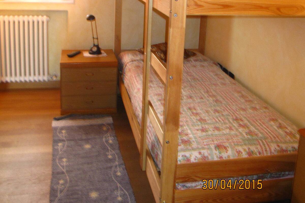 Iron/ironing board, free WiFi