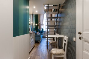 Premium appartement | Luxe beddengoed, individueel gedecoreerd, individueel gemeubileerd