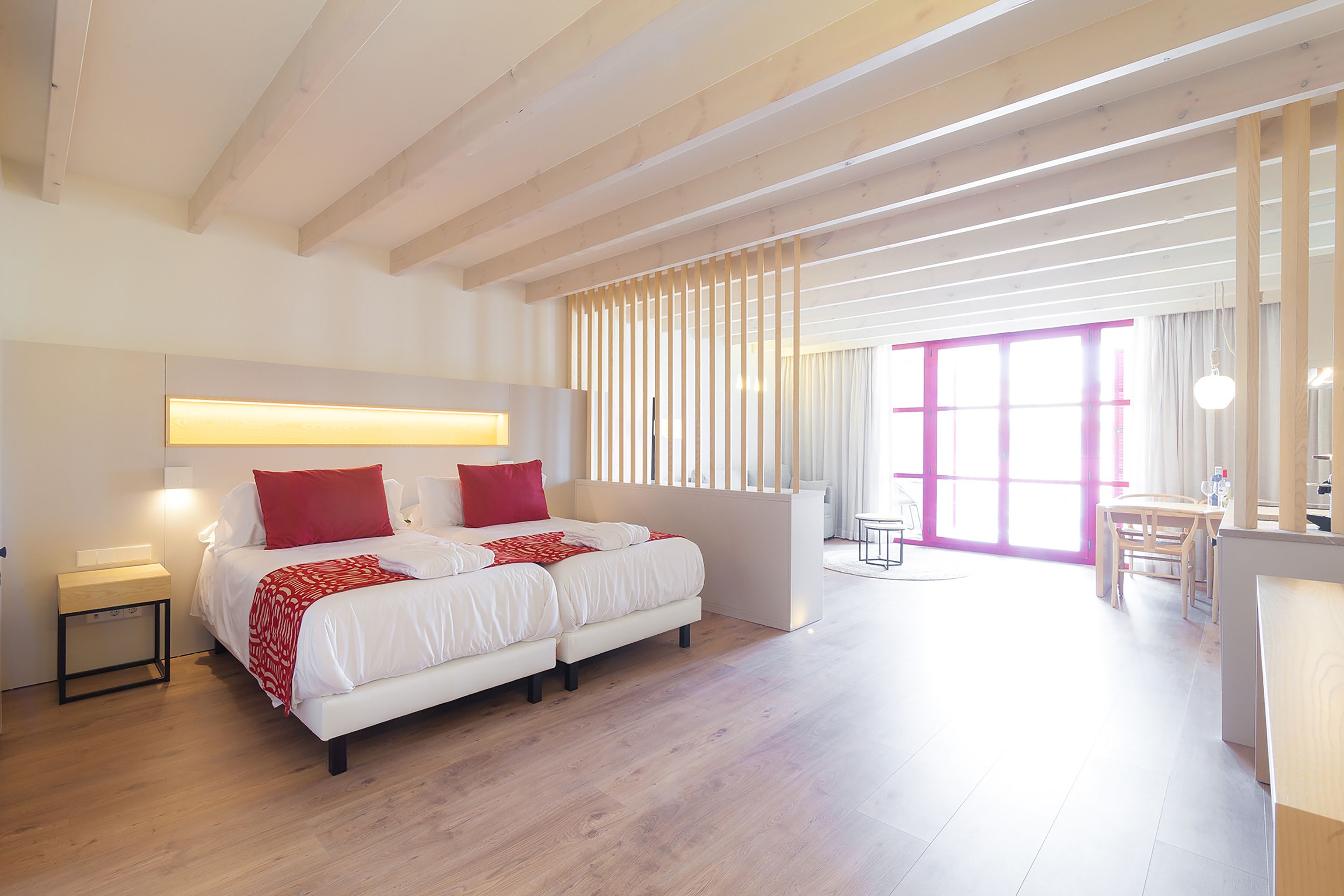 Apartment (FIL THE BEST) | Frette Italian sheets, premium bedding, down comforters