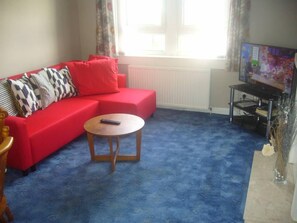 ทีวีจอแบน