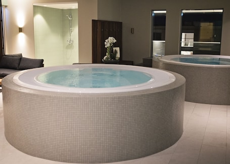 Sauna, hot tub, body treatments, body wraps, body scrubs, facials