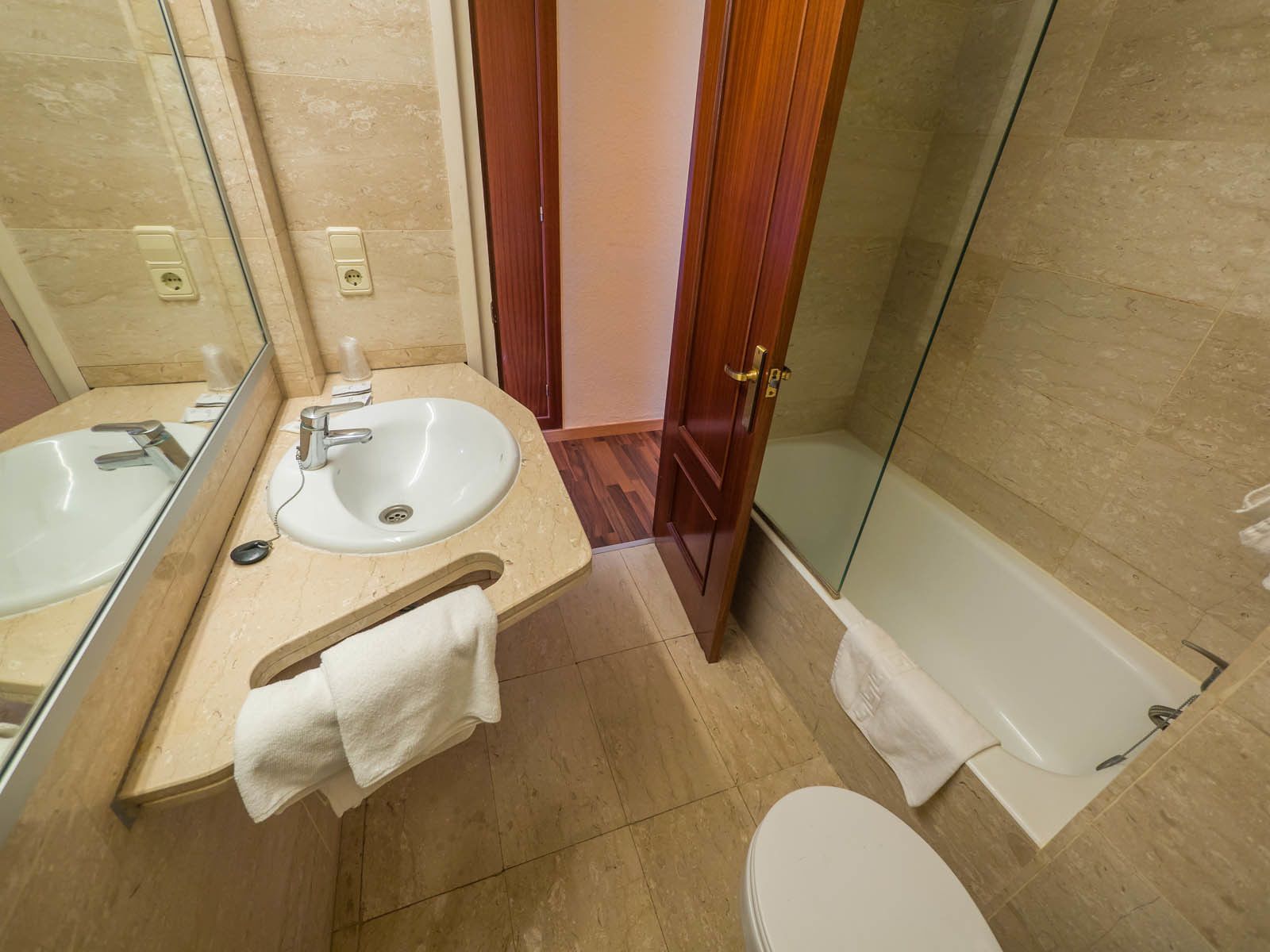 Photo - Hotel Golden Sand