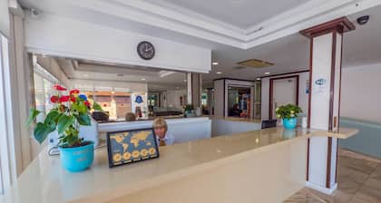 Hotel Golden Sand