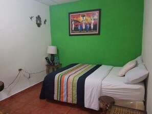 Free WiFi, bed sheets - LOS PORTONES DE ATACO (Concepcion de Ataco)