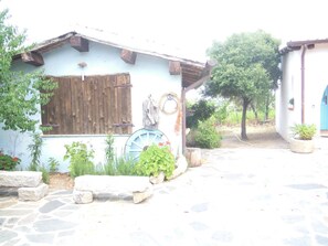 Exterior - Agriturismo Camisadu (Oliena)