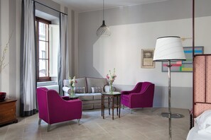 Bügeleisen/Bügelbrett, kostenloses WLAN, Bettwäsche