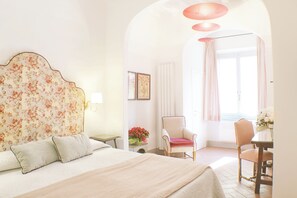 Appartamento quadrilocale historic charm | Bügeleisen/Bügelbrett, kostenloses WLAN, Bettwäsche