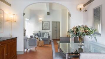 Televisión de pantalla plana