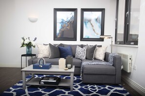 クラシック アパートメント 2 ベッドルーム 禁煙 シティビュー | 1 室のベッドルーム、高級寝具、客室ごとに異なる装飾、客室ごとに異なるインテリア