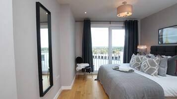 Signature Apartment, 2 Bedrooms, Non Smoking, City View (Located on Clarendon Road WD17) | 1 bedroom, premium bedding, individually decorated