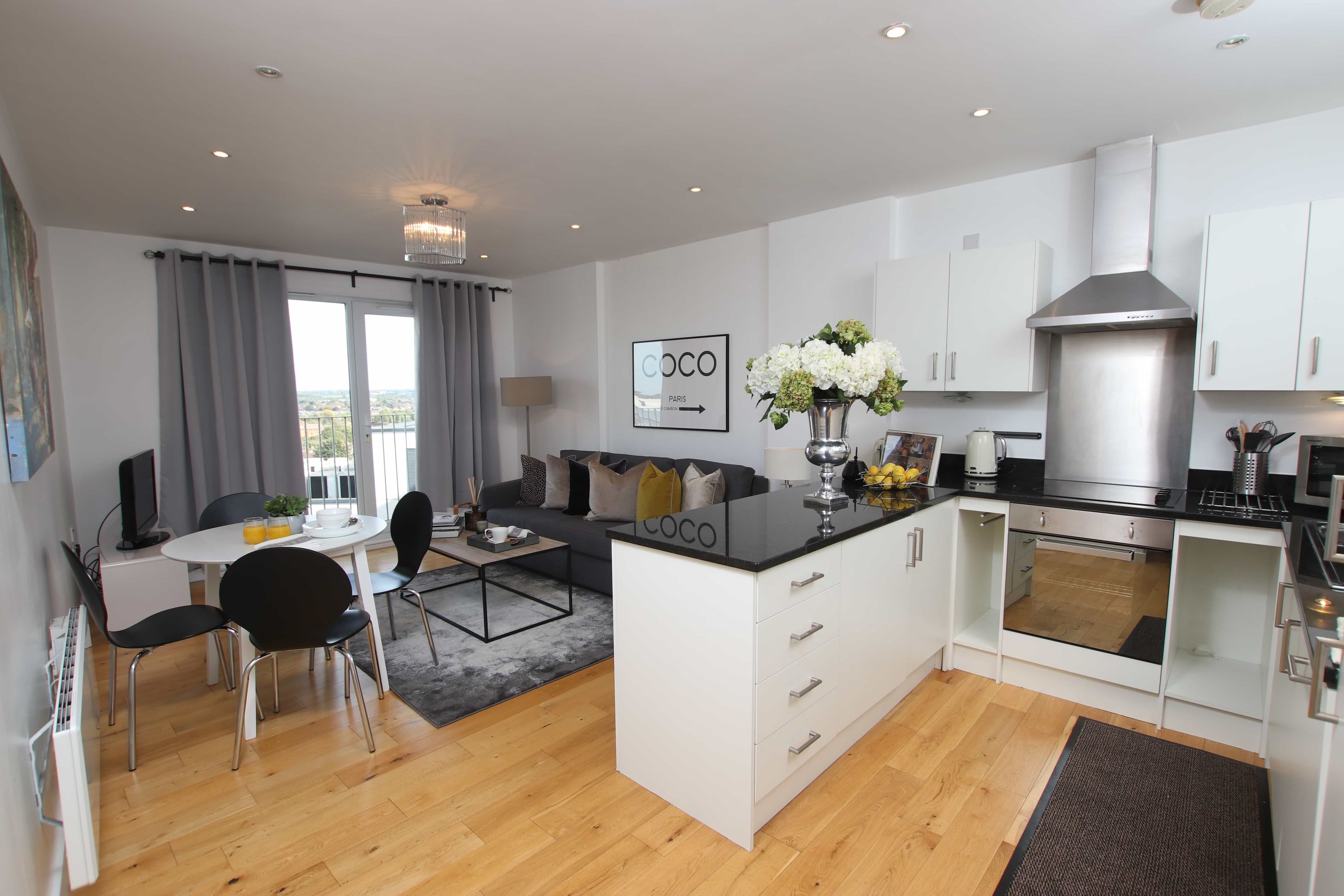 Apartamento com design assinado, 2 quartos, para não fumantes (Located on Clarendon Road WD17) | Vista do quarto