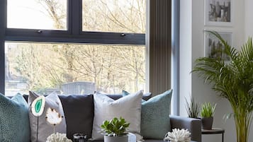 Signature Apartment, 2 Bedrooms, Non Smoking, City View | View from room