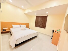 Quarto premium | Wi-Fi de cortesia, individualmente decorados, individualmente mobiliados