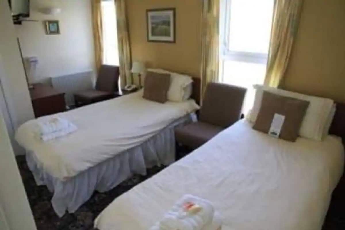 Desk, iron/ironing board, free WiFi