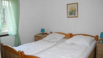 Bungalow, 1 Bedroom (3) | 1 bedroom, rollaway beds