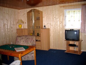 Bungalow, 2 Schlafzimmer (4) | Wohnzimmer