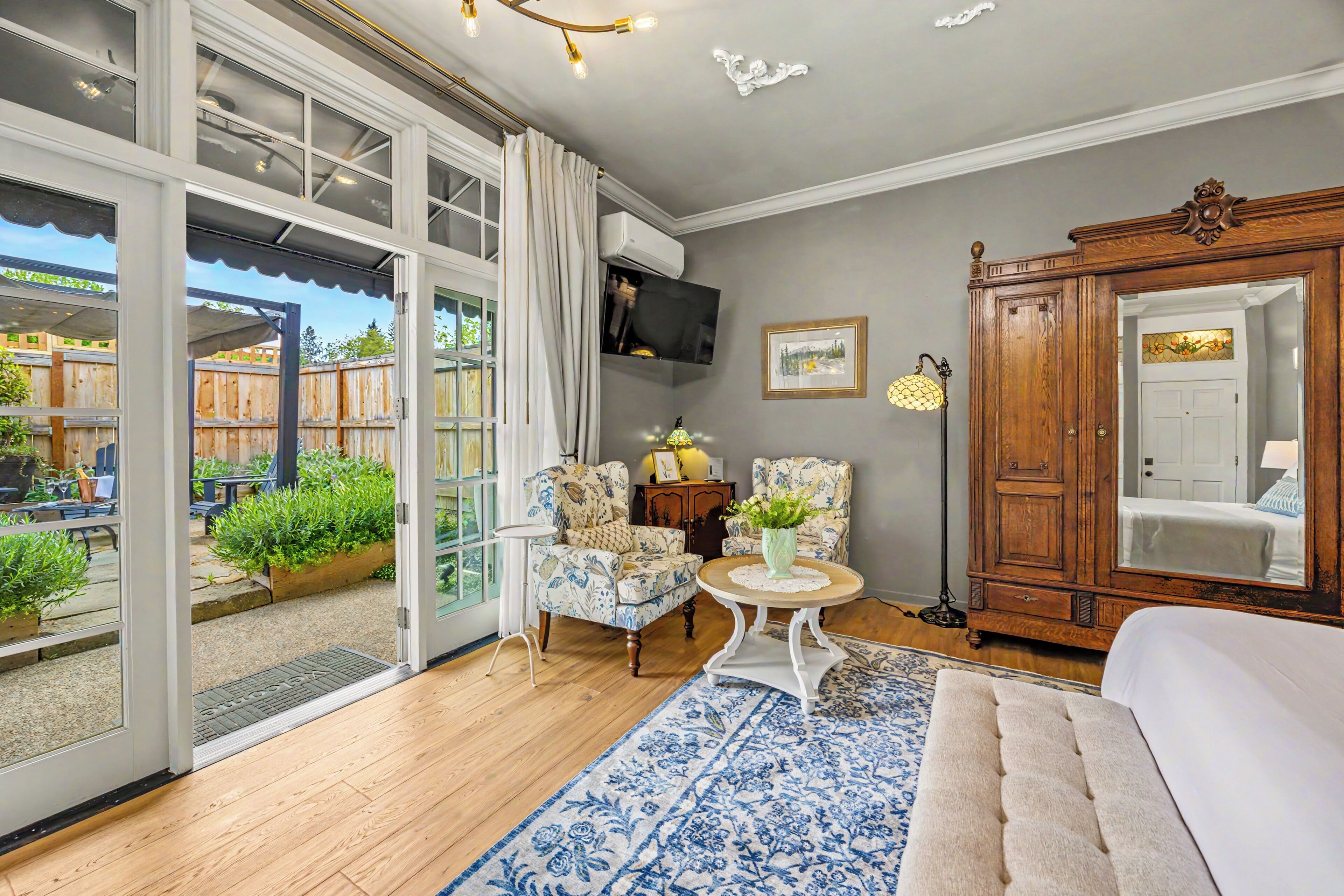 Suite Premier, 1 cama de matrimonio grande, patio, vistas al jardín | Terraza o patio