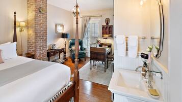 Habitación Deluxe, 1 cama Queen size, vista al jardín | Ropa de cama de alta calidad y camas con efecto memoria