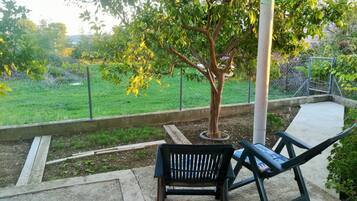 Apartemen, 2 kamar tidur | Teras/patio
