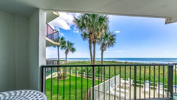 Condo, 3 Bedrooms, Beach View | Balcony