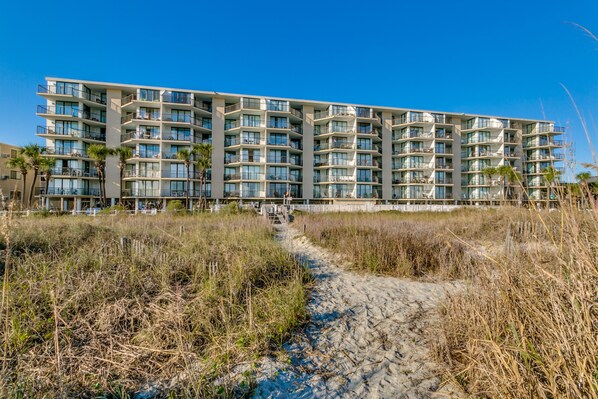 Exterior - Crescent Sands on Crescent Beach by Condo-World (North Myrtle Beach)