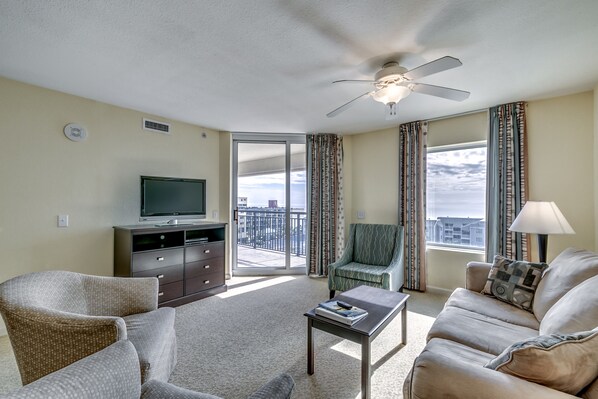 Apartment, 3 Schlafzimmer | Wohnzimmer | Flachbildfernseher, DVD-Player