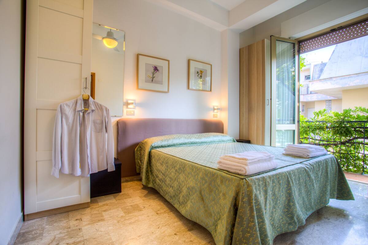 Minibar, in-room safe, desk, cots/infant beds