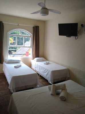 Free WiFi, bed sheets - Hotel Vale Verde Penedo (Itatiaia)