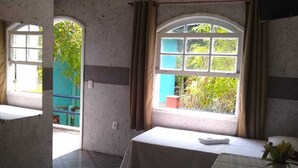 Habitación triple, varias camas