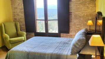 Chambre Standard | Décoration personnalisée, ameublement personnalisé, bureau