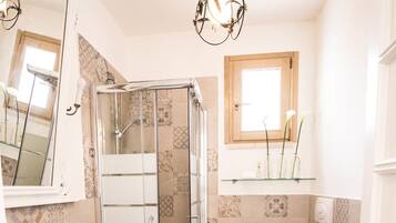 Chambre Triple | Salle de bain