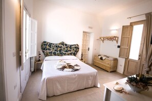 Premium bedding, desk, bed sheets - B&B Il Borgo (Poggiardo)