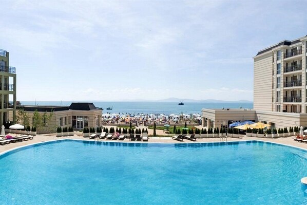 Indoor pool, outdoor pool - Festa Pomorie (pomorie)