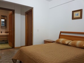 Family Apartment, 2 Bedrooms | 2 bedrooms, iron/ironing board, free cribs/infant beds, rollaway beds - Departamento Isa96 (Mexico City)