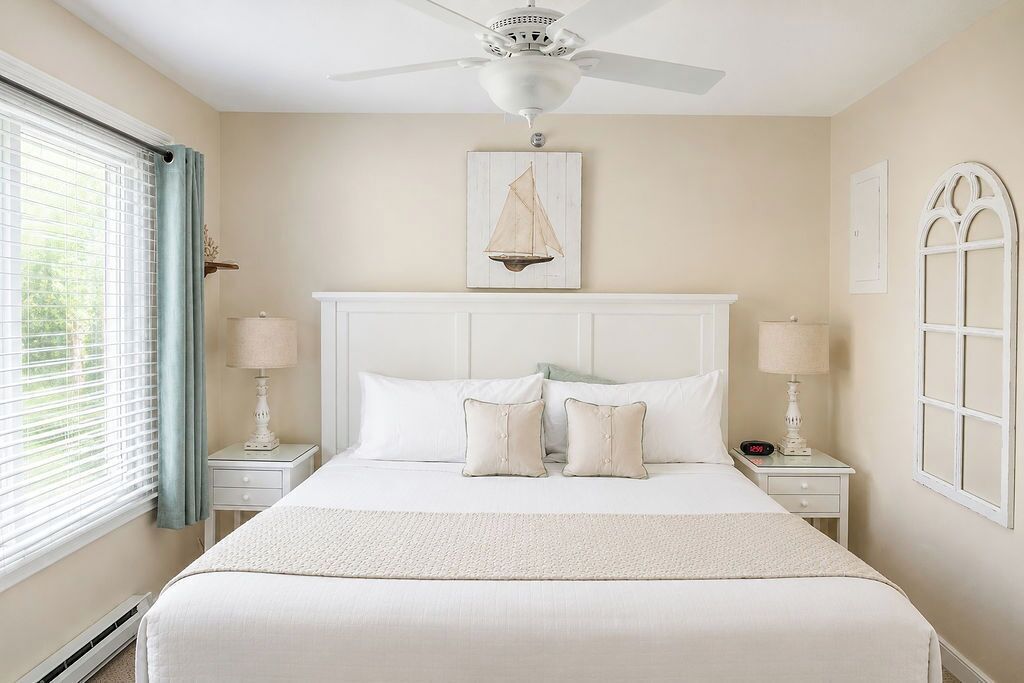 Suite estándar, 1 cama King size y sofá cama | 1 habitación y ropa de cama de alta calidad 