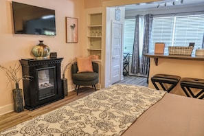 Luxury Cottage, 2 Bedrooms, Fireplace | Living area