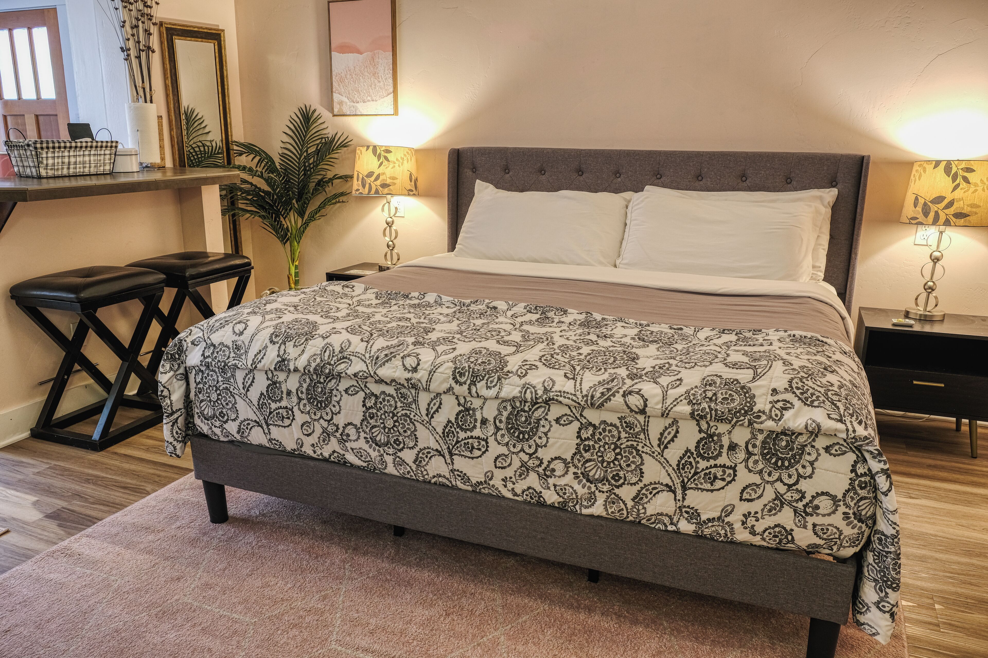 Luxury-Ferienhaus, 2 Schlafzimmer, Kamin | Hochwertige Bettwaren, kostenloses WLAN