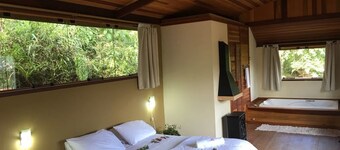 Chales da Piscina Natural