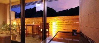 Sanin-Yumuraonsen Yuamu