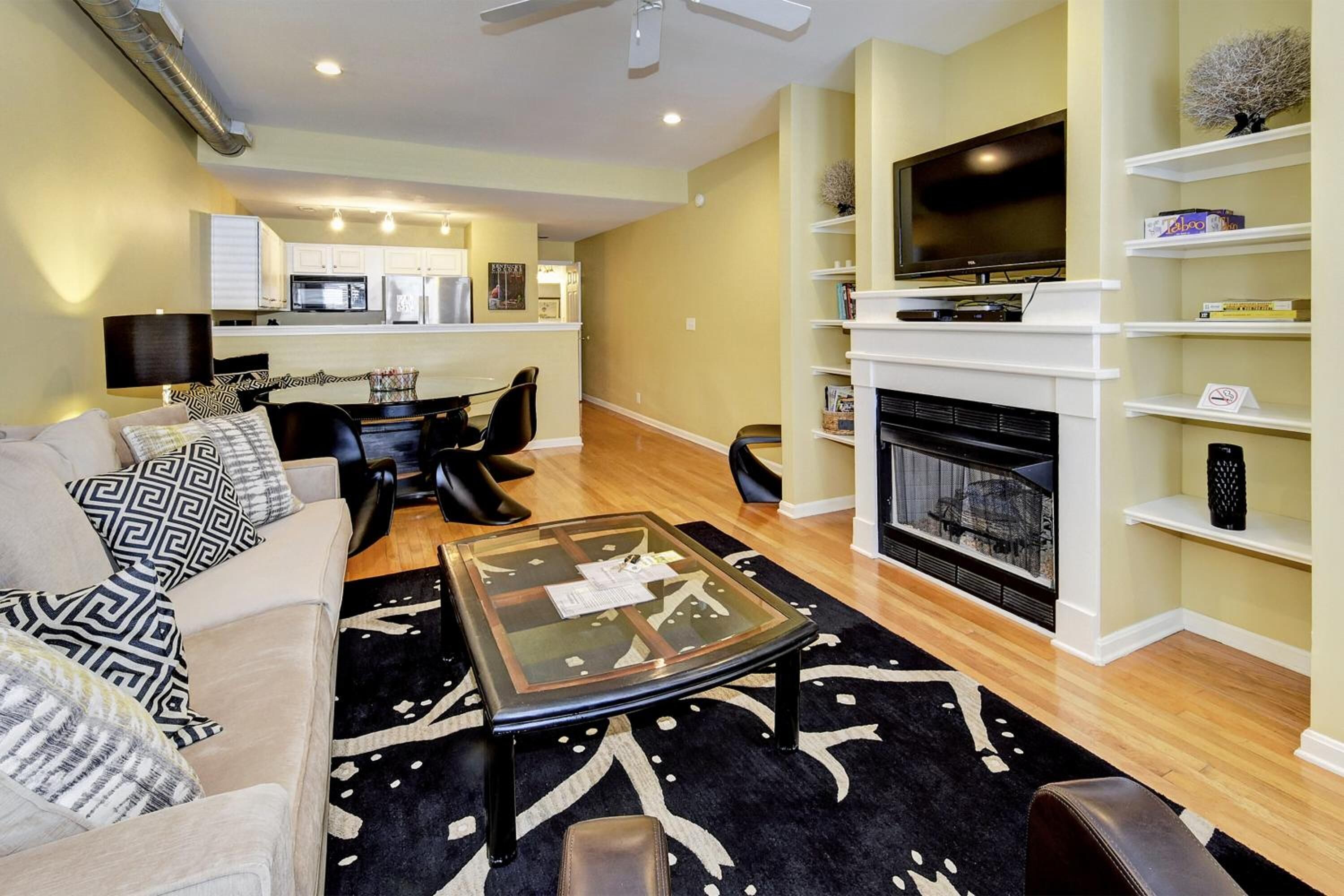 flat-screen tv, fireplace